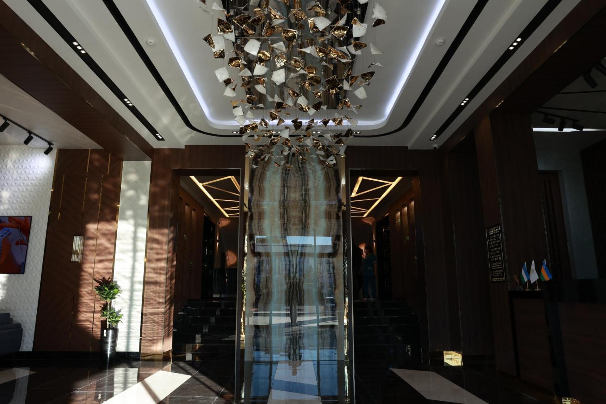Damir Hotel Nukus Exterior photo